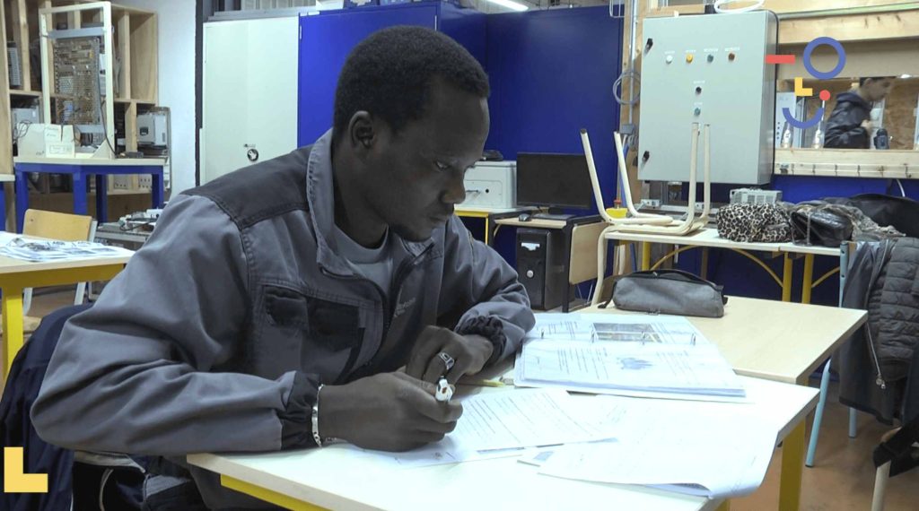 La scolarisation des jeunes migrants, un bel exemple de l'école pour tous